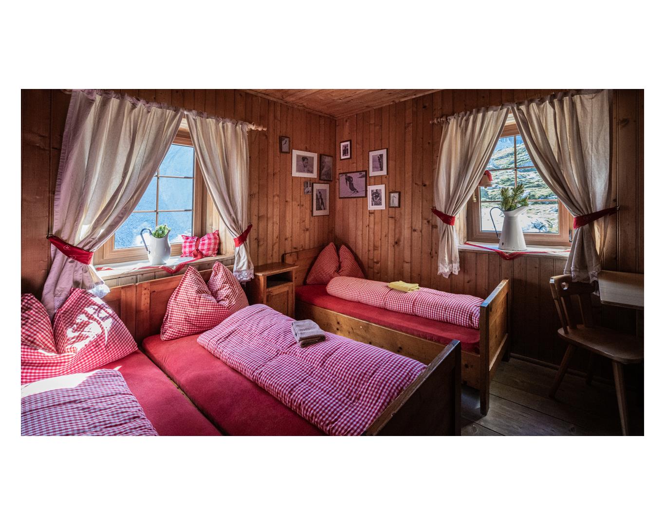 zsigmondy-comici-zimmer
